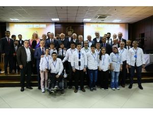 İlk Karikatür, Milli Eğitim Bakanı Nabi Avcı’dan