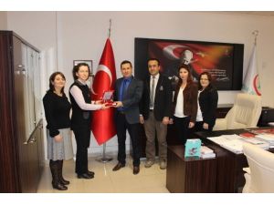 Şişmanlığa Karşı Otobüsten Birkaç Durak Önce İnin