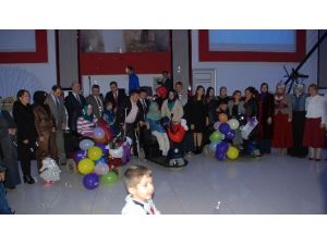 Midyat’ta Engelliler Dayanışma İçin İlk Defa Bir Araya Geldi