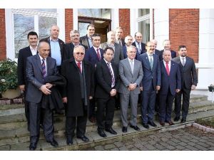 Mehmet Ali Şahin Almanya’da Konuştu