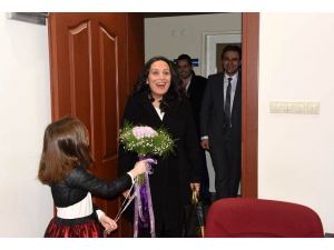 14 Şubat Sevgililer Gününde Sürpriz Evlenme Teklifi
