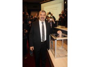 Mustafa Çelik, Kayseri Büyükşehir Belediye Başkanı Seçildi