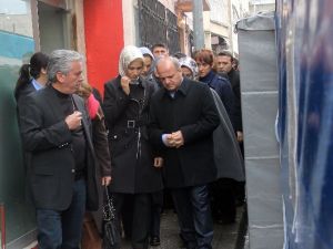 Erdoğan’ın Kızları Taziye Evinde
