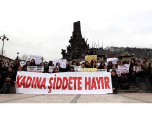 Özgecan Aslan İçin Yürüdüler
