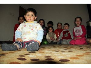 Suriyeli Öksüz Kardeşler Yardım Bekliyor