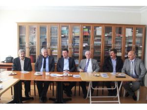 Chp’li Ağbaba, Cem Vakfı Malatya Şubesini Ziyaret Etti