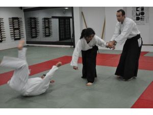 Kadınlara Ücretsiz Aikido Dersi