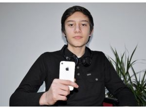 Apple İle Uygulamalar Ona Bedava