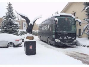 Kartal İngiltere’ye Uçamıyor
