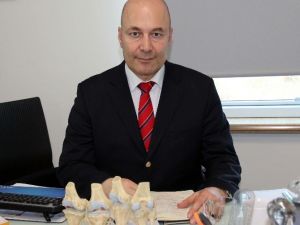 Ev Hanımlarının Korkulu Rüyası: “Tenisçi Dirseği”