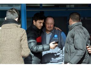 Napoli Tezahüratlarla Karşılandı