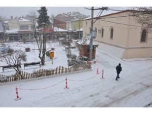 Dursunbey Beyazlara Büründü