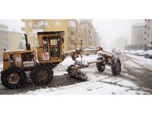 Ekipler Gece Gündüz Çalıştı