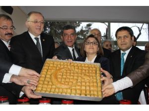 Baklavaya Türk Standardı Geliyor