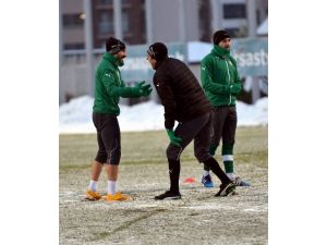 Bursaspor, Çaykur Rize Hazırlıklarını Sürdürüyor