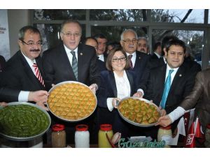 Türk Baklavasına Standart Geldi