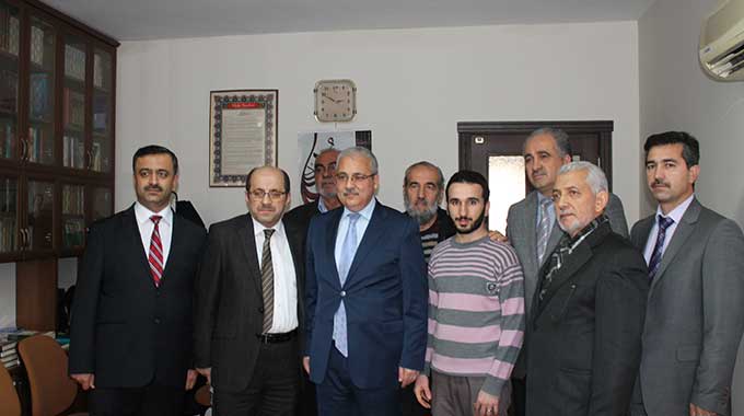 Vali Güvençer Merdan Derneğini ziyaret etti