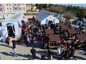 Kilis’te Mültecilere 3 Yılda 3 Milyon Kişilik Yemek Dağıtıldı