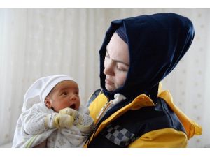 Sarılık Hastası Bebeği Kurtarmak İçin Karla Savaş