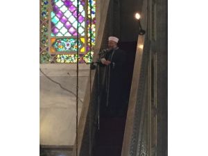 Kadın Cinayetleri Ve Şiddet Cuma Hutbesine Konu Oldu