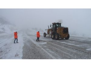 Sertavul Geçidi Sürücülere Geçit Vermiyor