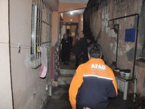 18 Kişinin Yaşadığı Apartman Heyelan Sebebiyle Boşaltıldı
