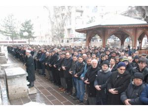 Fırat Çakıroğlu İçin Tokat’ta Gıyabi Cenaze Namazı Kılındı