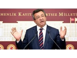 Ayşenur Bahçekapılı’yı Eşkıyalıkla Suçladı