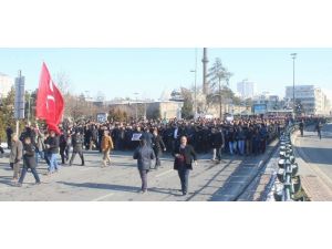 Kayseri’de Binlerce Ülkücü Fırat Çakıroğlu İçin Yürüdü