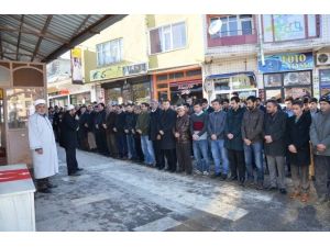 Göksun’da Ülkücüler Fırat Yılmaz Çakıroğlu İçin Gıyabi Cenaze Namazı Kıldı