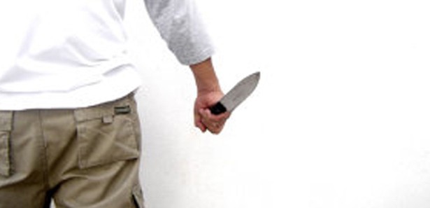 CİNNET GETİREN BABADAN KATLİAM