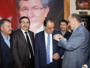 ’Ailem Kızmasın Tayyipçiyim’ Dedi, Üye Oldu