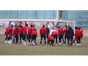 Kayserispor, Adana Demirspor Maçı Hazırlıklarına Başladı