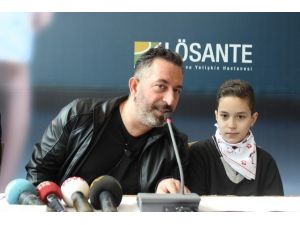 Lösev Onkoloji Kenti Tanıtım Toplantısına Cem Yılmaz Da Katıldı