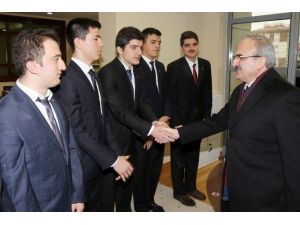 Karaloğlu’ndan Öğrencilere Nasihat: