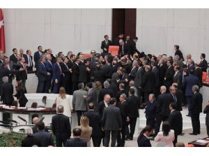 İç Güvenlik Paketi’nin Üç Maddesi Kabul Edildi