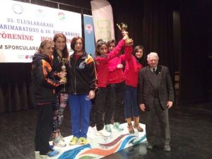 Batman Üniversitesi Atletizm Takımı Türkiye Şampiyonu Oldu