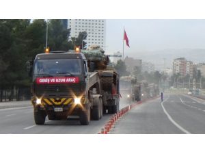 Suruç’ta Askeri Sevkıyat Sürüyor