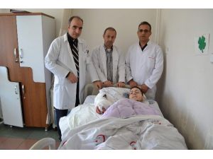 İş Kazasında Kolu Kopan Suriyeli Ameliyat Edildi
