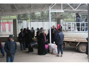 Cilvegözü Sınır Kapısı’ndan 28 Bin Suriyeli Daha Geçiş Yaptı