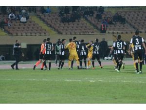 Olaylı Derbinin Faturası Ağır Oldu