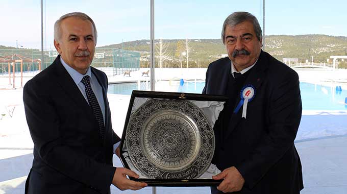 SANKO’YA VERGİ DAİRESİ’NDEN PLAKET