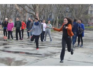 Gezi’de Spor Ve Seksek
