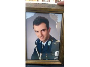 Şehit Üsteğmenin İstanbul’daki Baba Ocağına Ateş Düştü