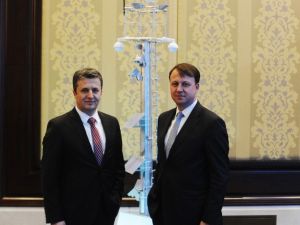 Tarbil’in Zirai Meteorolojik Gözlem Kulelerini Turkcell Kuruyor