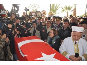 Şehit Babasından Oğluna Asker Selamıyla Veda