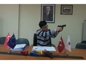Bu Silahlar Bayanları Cezbedecek