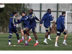 Fenerbahçe, Torku Konyaspor Maçı Hazırlıklarını Sürdürdü