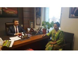 Srilanka Büyükelçisinden Hamarat’a Veda Ziyareti