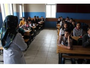 28 Şubat Mağduru Zekiye Öğretmen Silopi’de Göreve Başladı